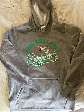 Nike Philadelphia Eagles Gray Hoodie with Green & White